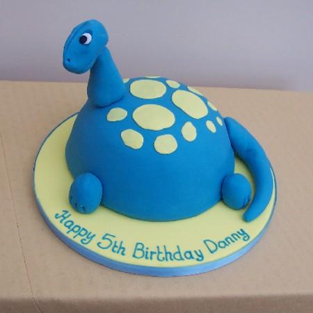 Lovable Dinosaur Cake