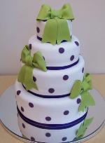 Polka Dots and Bows Wedding Cake  Ref IC035