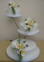 Staggered Cala Lily Wedding Cake  Ref IC054