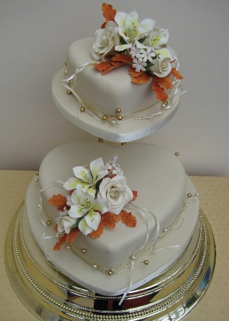 Bronze Heart Wedding Cake  Ref IC056