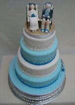 Deckshair Wedding Cake Ref IC077