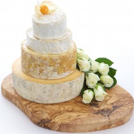 Gloucester Wedding Cheese Cake CC2