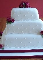 Red Roses Stacked Wedding Cake  IC018