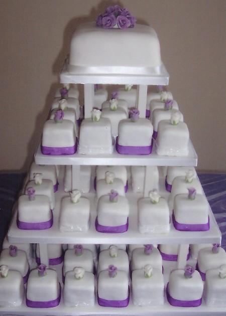 Mini Wedding Cakes Ref SD012